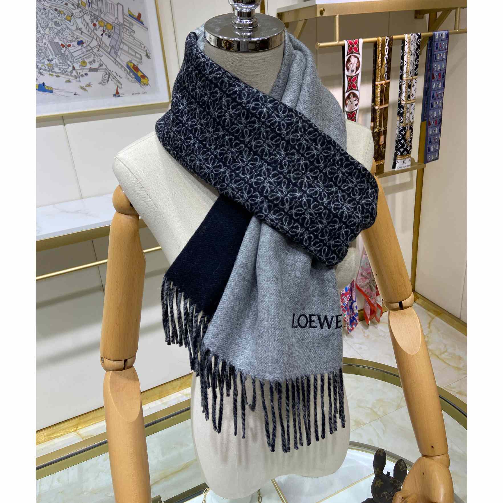 Loewe Scarf In Wool And Cashmere - FashionPlug