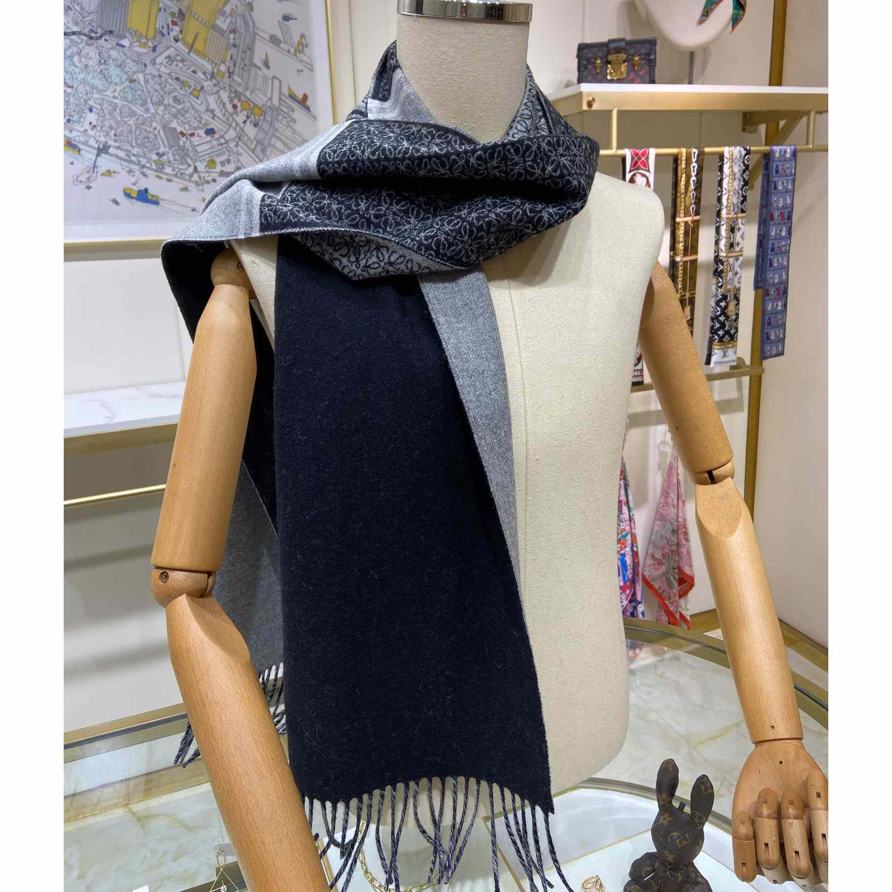 Loewe Scarf In Wool And Cashmere - FashionPlug