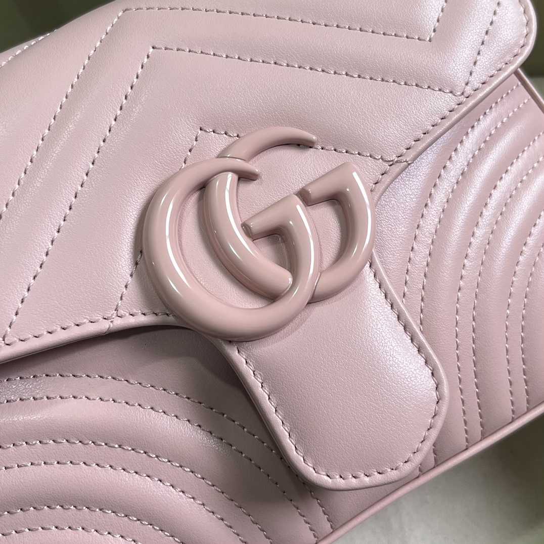 Gucci GG Marmont Mini Top Handle Bag(21-15.5-8cm) - FashionPlug