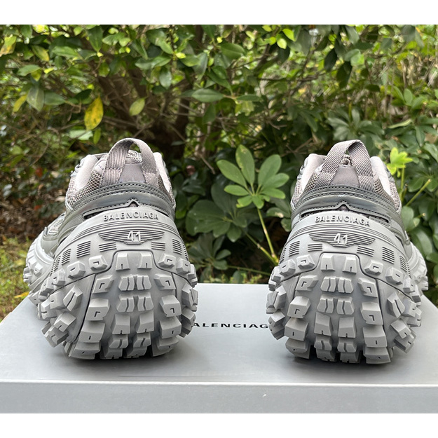 Balenciaga Bouncer Sneaker - FashionPlug