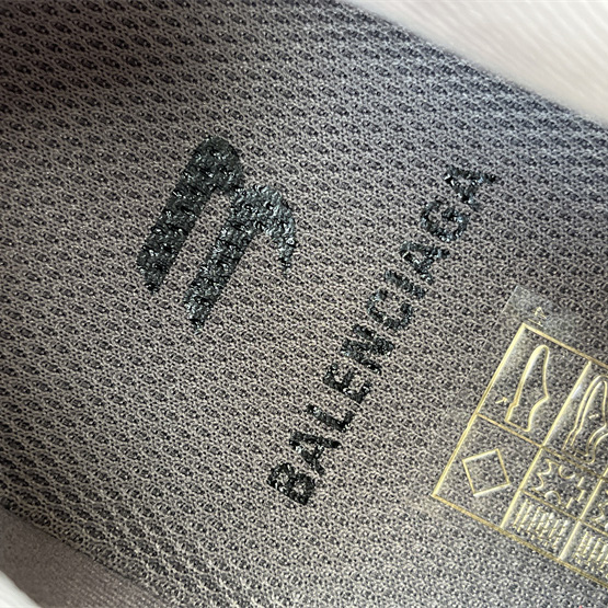 Balenciaga Bouncer Sneaker - FashionPlug