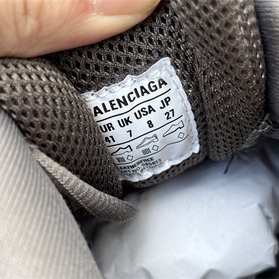 Balenciaga Bouncer Sneaker - FashionPlug