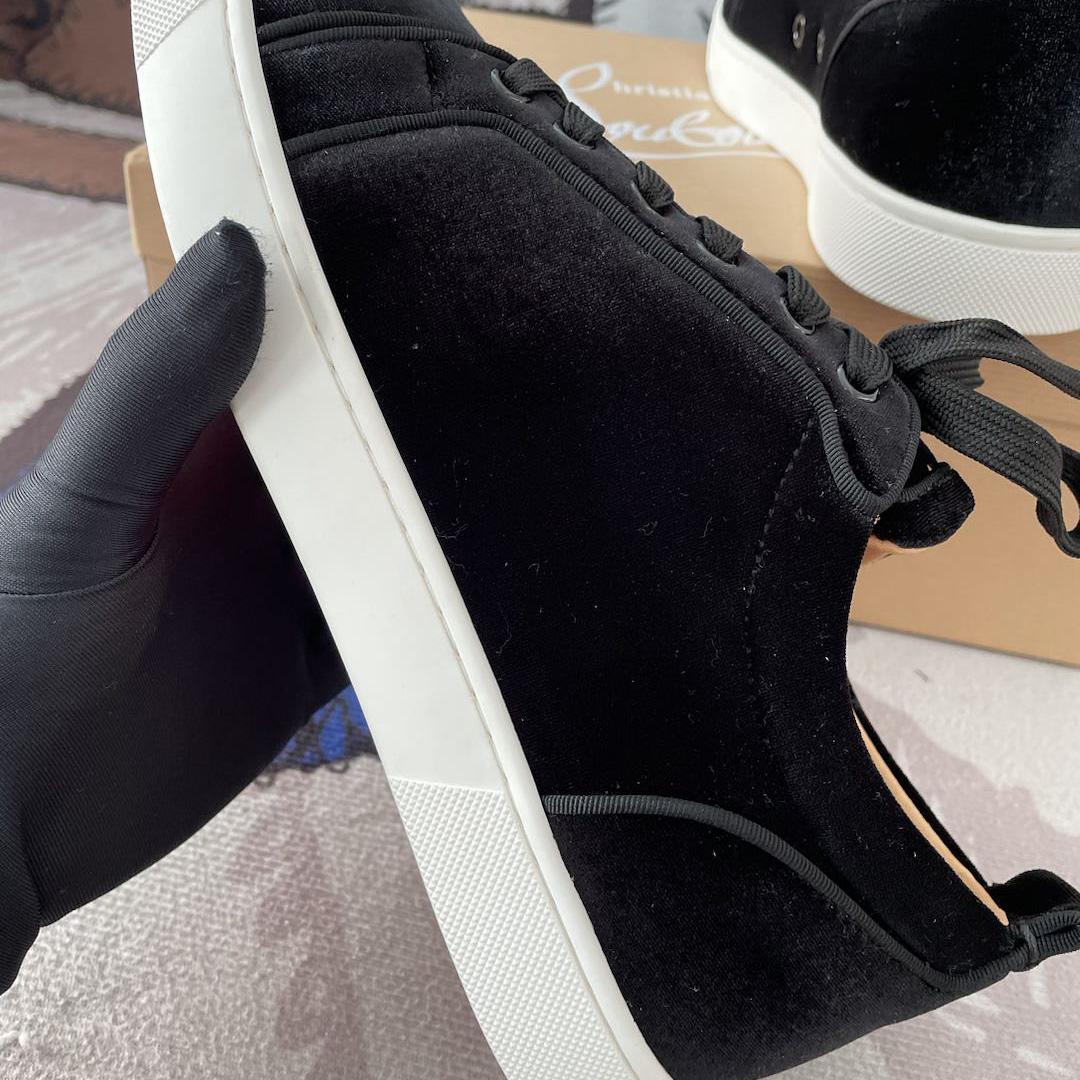Christian Louboutin Low-Top Sneakers - FashionPlug