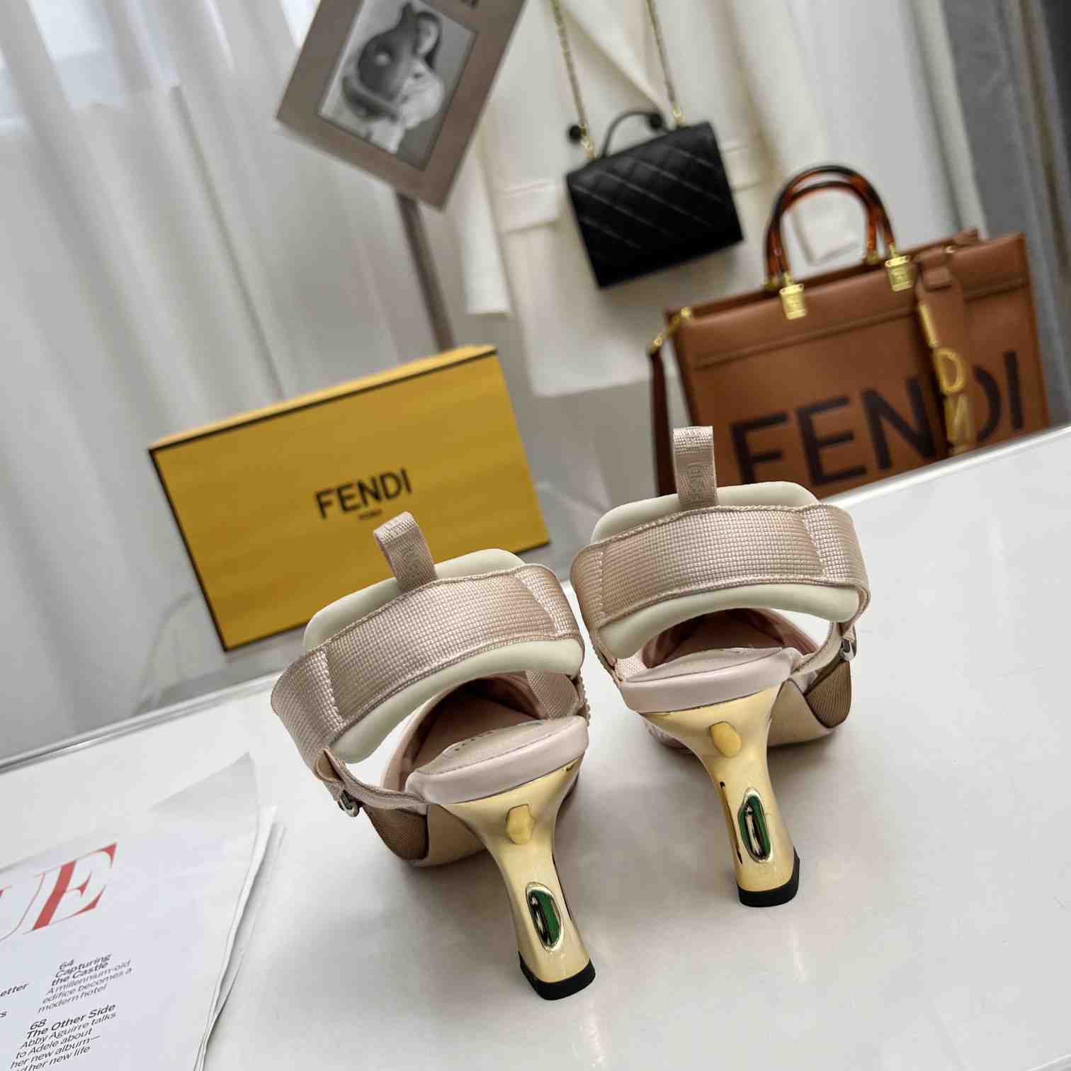 Fendi Colibrì Pink Mesh Medium-heeled Slingbacks - FashionPlug