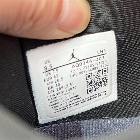 Air Jordan 4  Sneakers    AQ0344-001  - FashionPlug