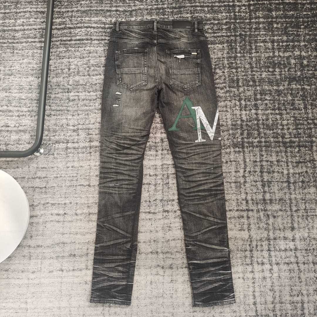 Amiri Slim Fit Jeans    650 - FashionPlug