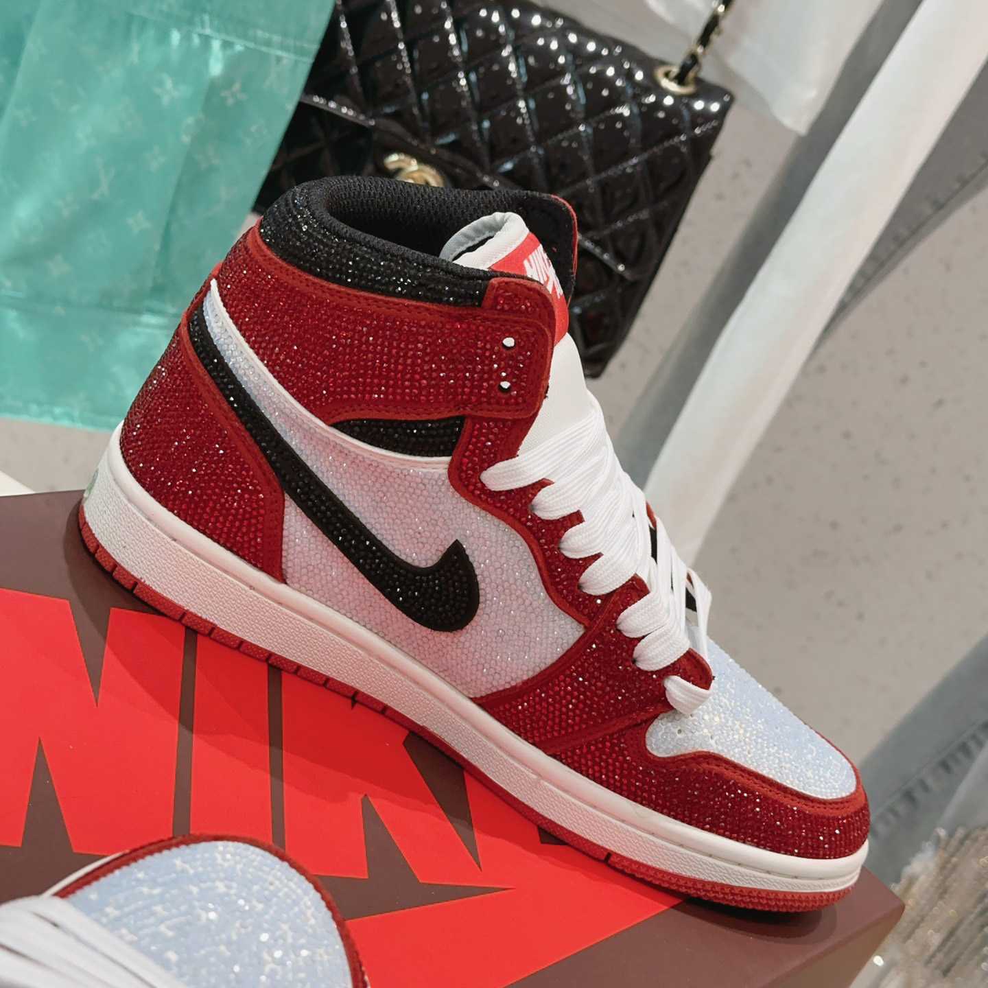 Air Jordan 1 Sneaker    - FashionPlug