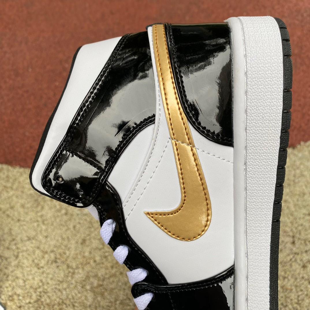 Air Jordan 1 mid Sneakers    852542-007 - FashionPlug