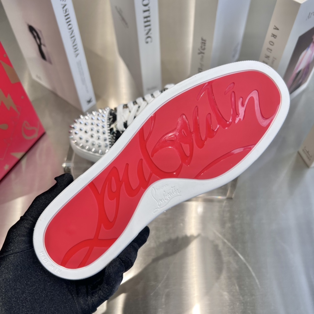 Christian Louboutin Sneakers - FashionPlug