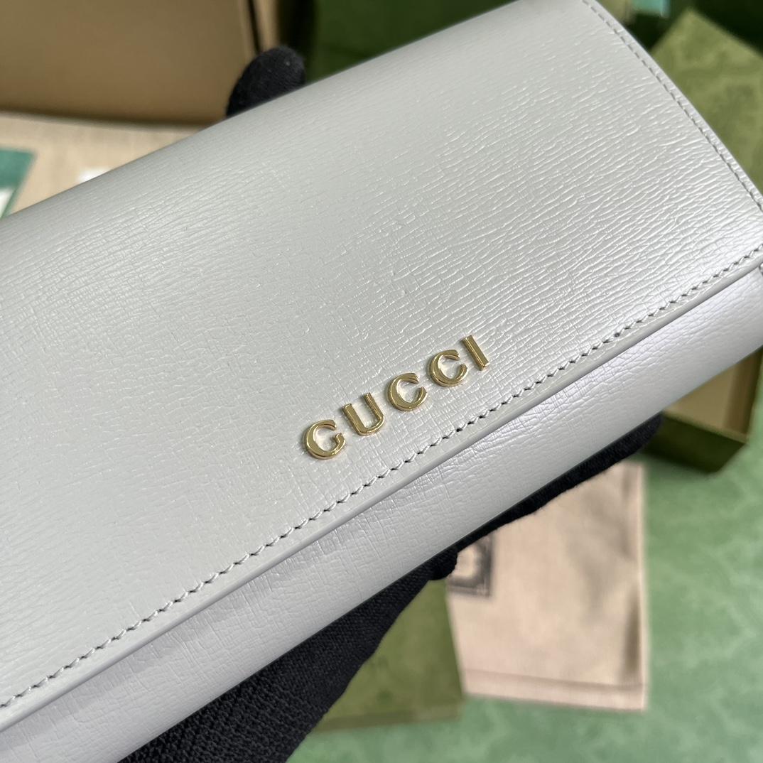 Gucci Continental Wallet With Gucci Script - FashionPlug