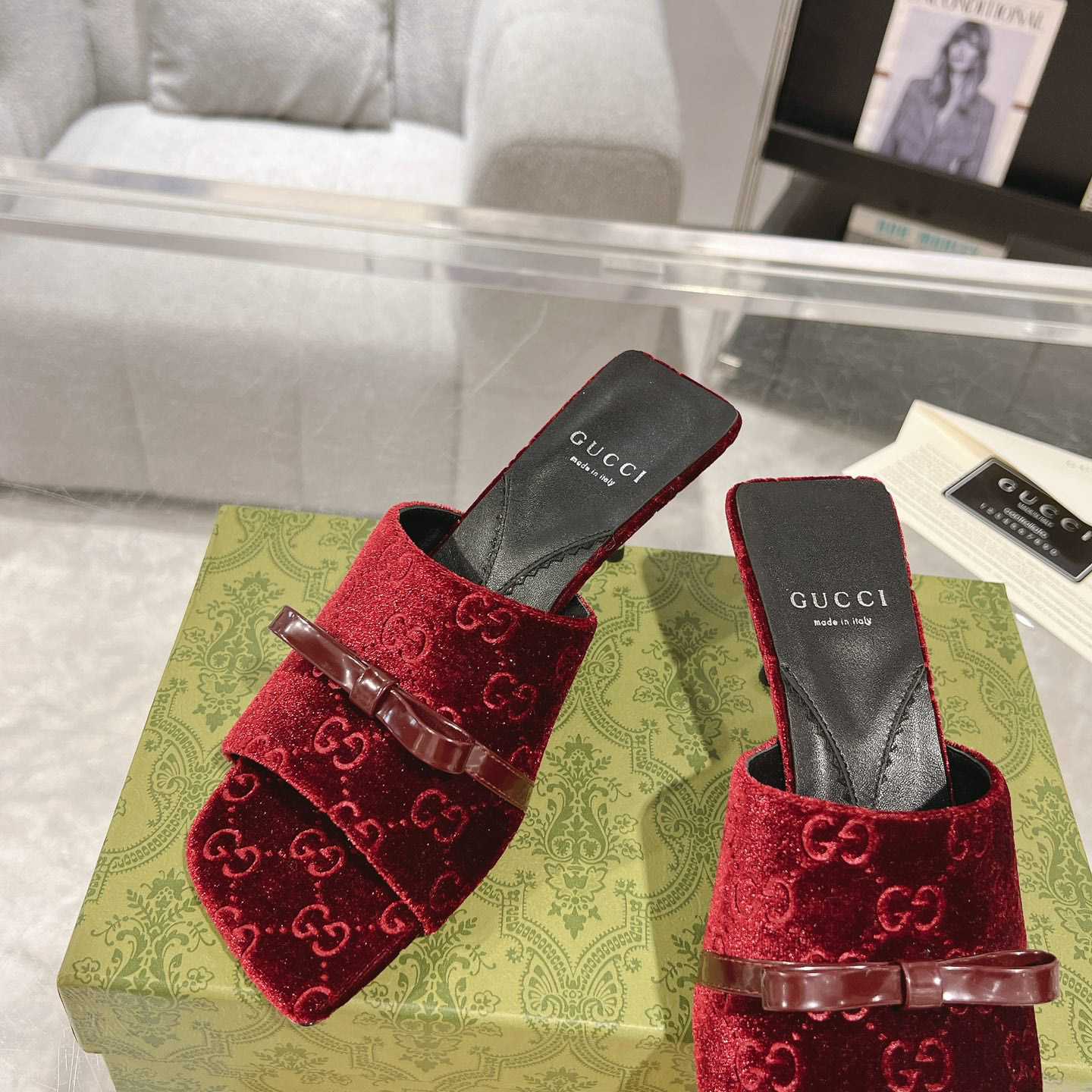Gucci GG Slide Sandal - FashionPlug