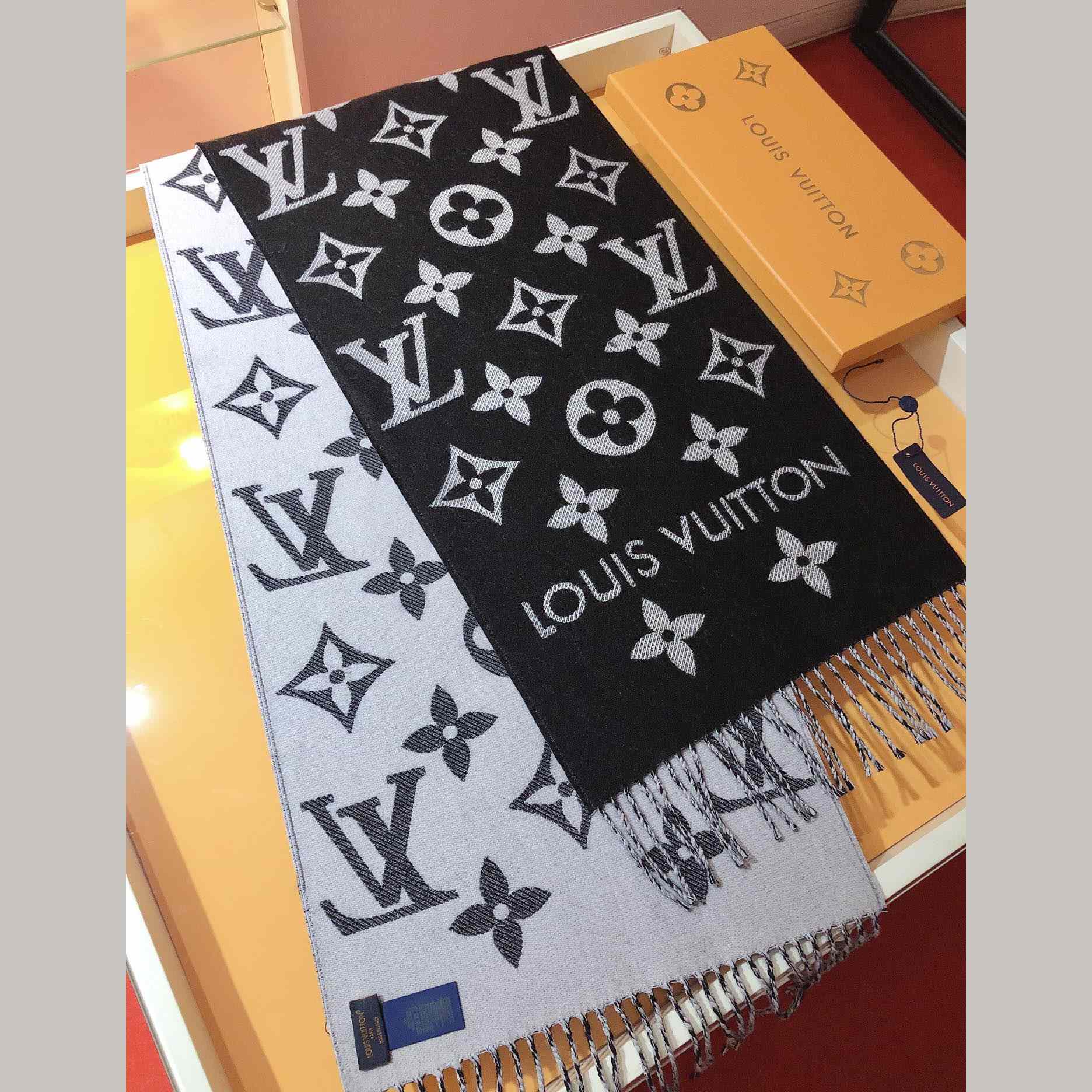 Louis Vuitton LV Essential Scarf - FashionPlug