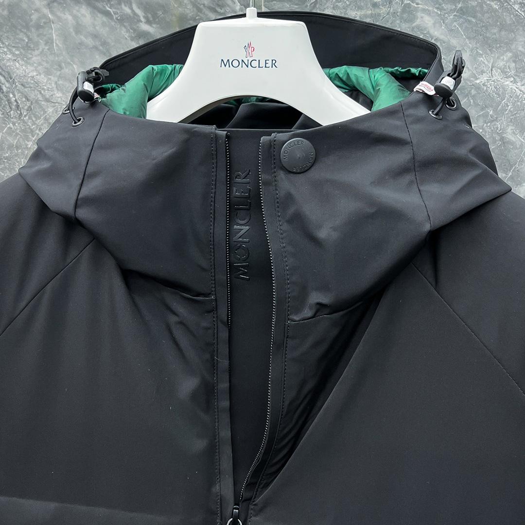 Moncler Short Down Jacket - FashionPlug