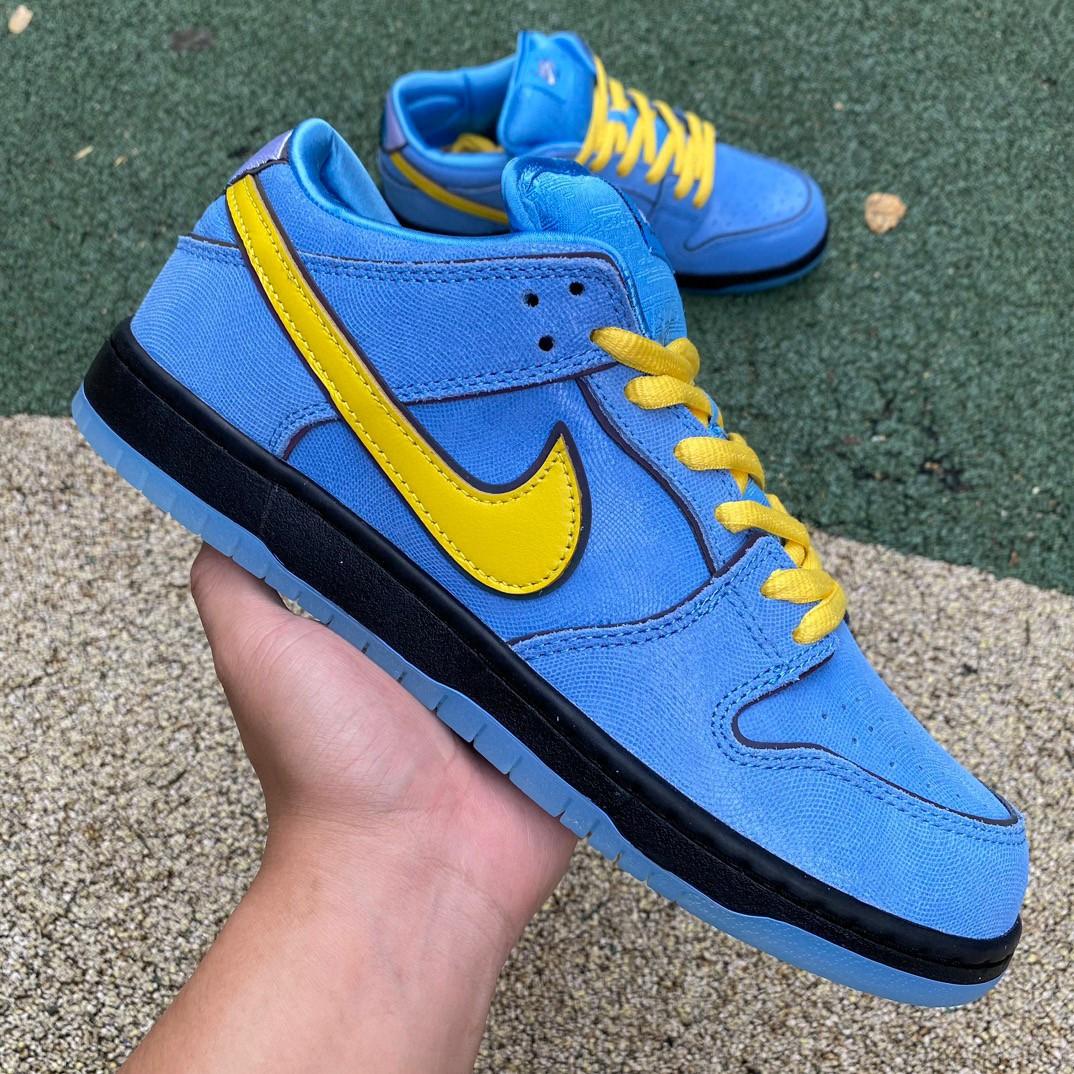 The Powerpuff Girls x Nike SB DunkLow “Bubbles” Sneakers     FZ8320-400 - FashionPlug