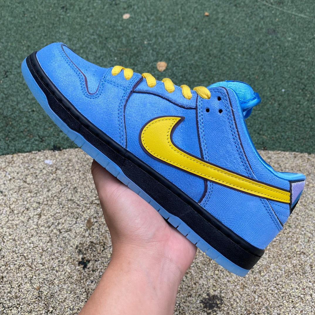 The Powerpuff Girls x Nike SB DunkLow “Bubbles” Sneakers     FZ8320-400 - FashionPlug
