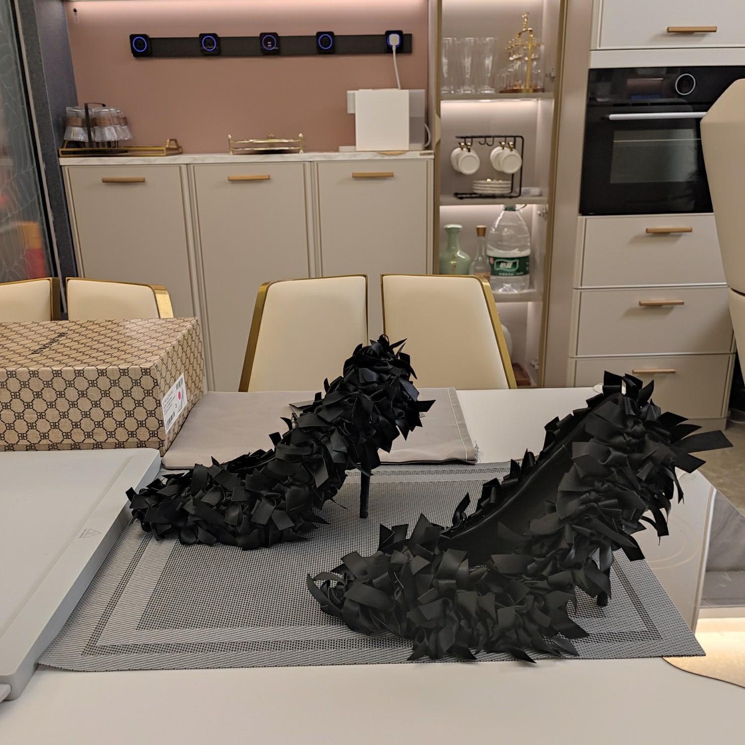 Balenciaga Marie-Antoinette 110mm Pump In Black  - FashionPlug