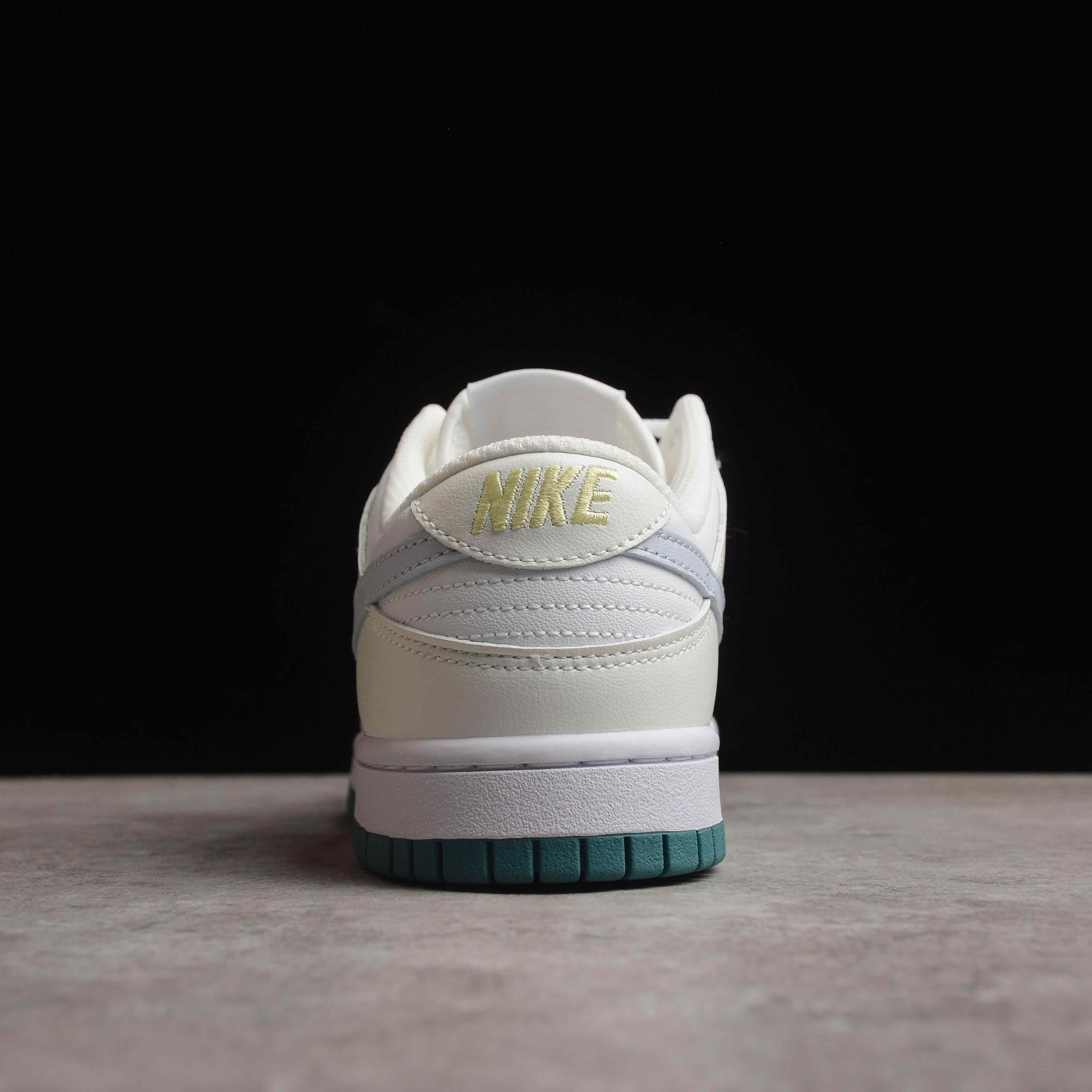Nike Dunk Low Sneaker     FD9911-10113 - FashionPlug