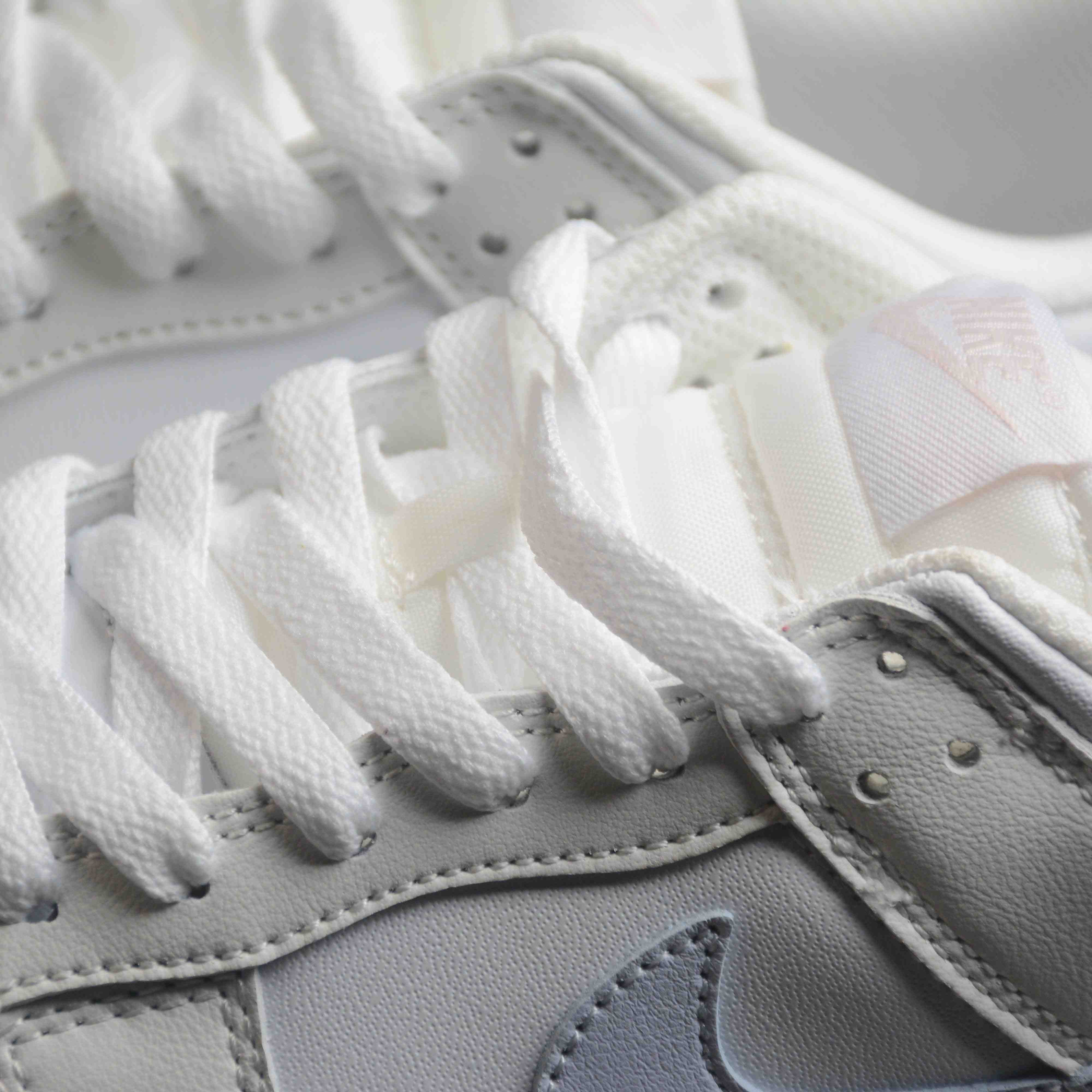 Nike Dunk Low Sneaker     FD9911-10113 - FashionPlug