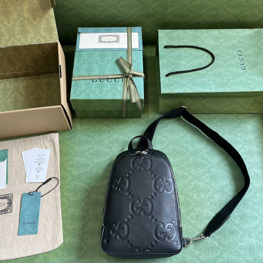 Gucci Jumbo GG Crossbody Bag - FashionPlug