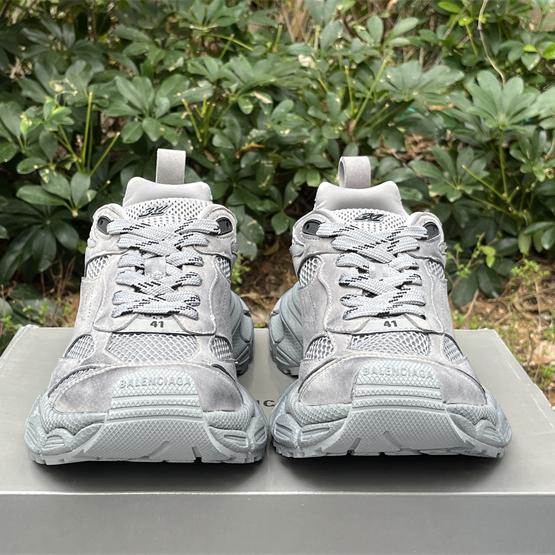 Balenciaga 3XL Sneaker  - FashionPlug