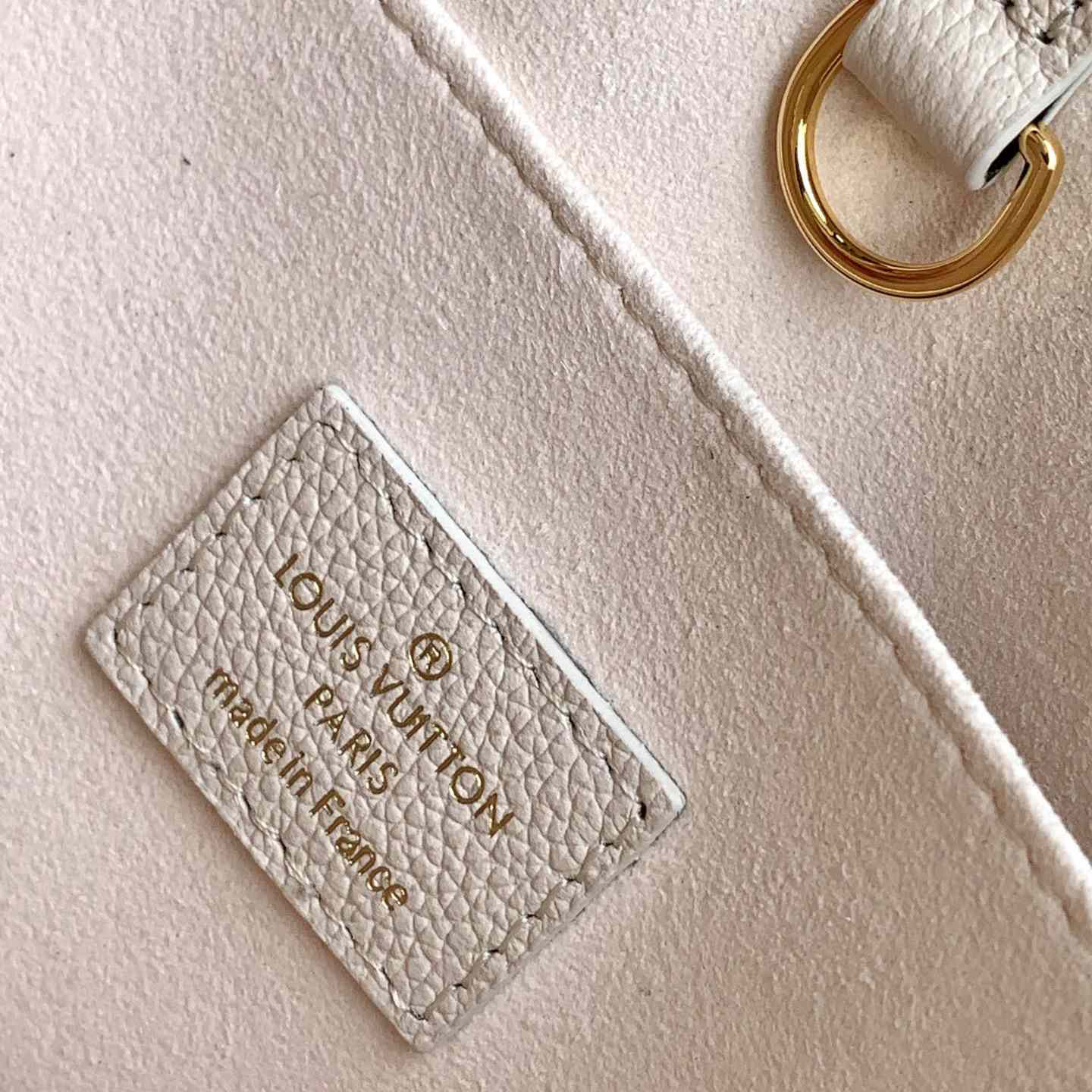 Louis Vuitton Lock & Go Handbag    M23637 - FashionPlug