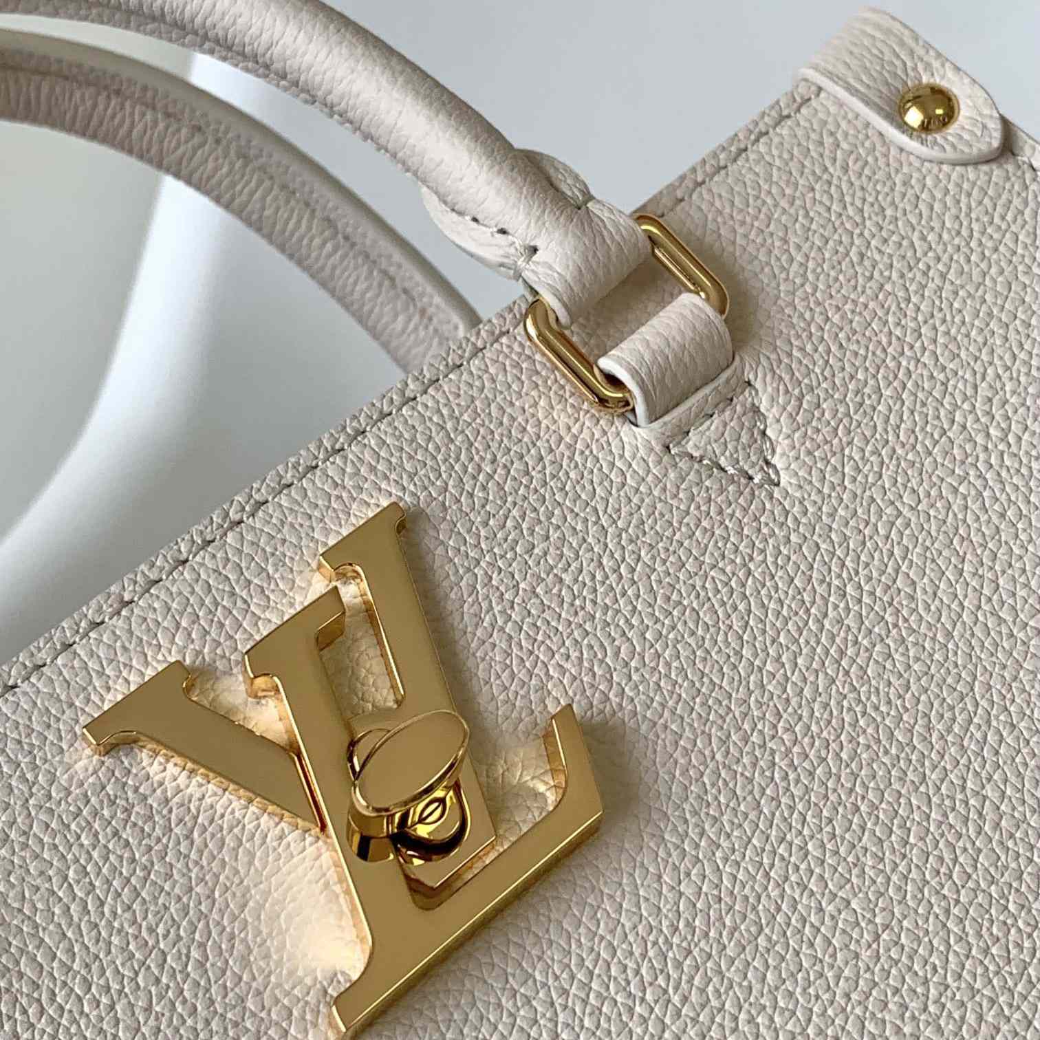 Louis Vuitton Lock & Go Handbag    M23637 - FashionPlug