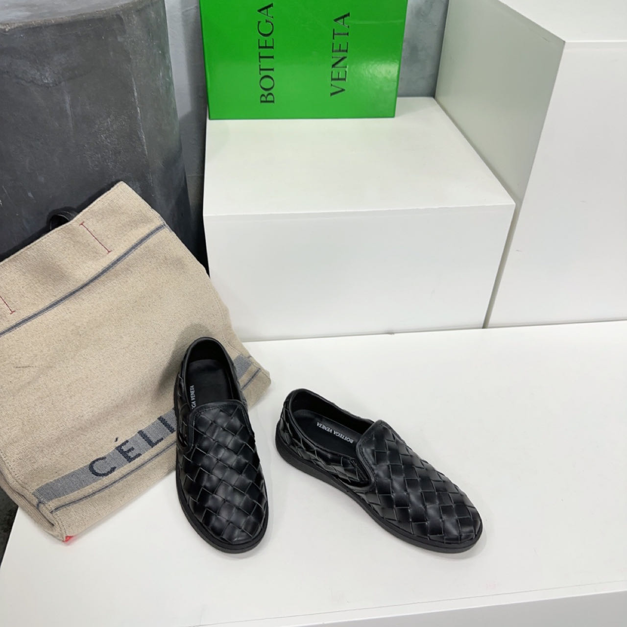 Bottega Veneta Sawyer Sneaker - FashionPlug
