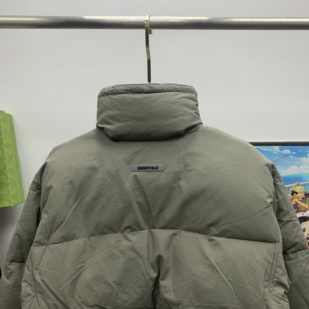 Fear Of God Essential Puffer Jacket - FashionPlug