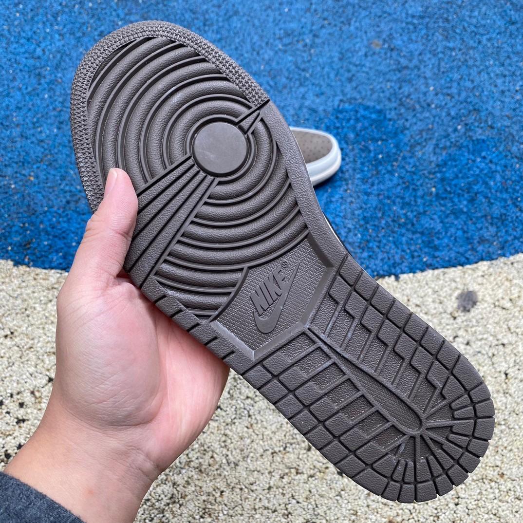 Air Jordan 1 x Travis Scott TS Sneaker      DM7866-715 - FashionPlug