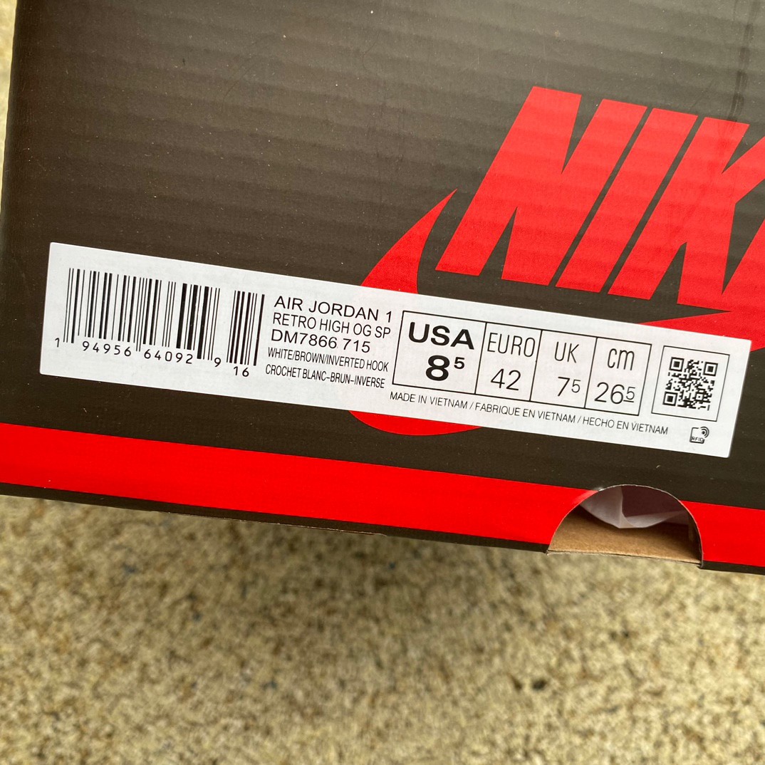 Air Jordan 1 x Travis Scott TS Sneaker      DM7866-715 - FashionPlug