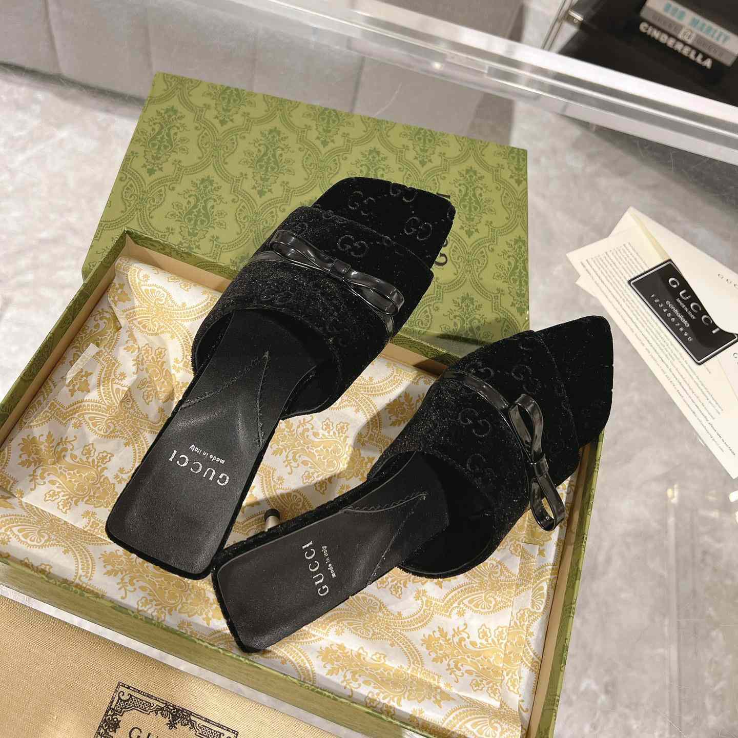 Gucci GG Slide Sandal - FashionPlug