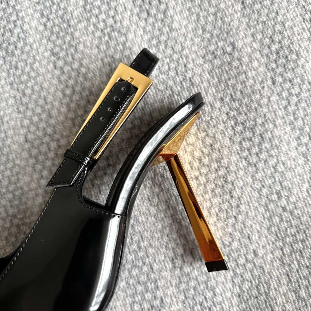 Saint Laurent Lee Slingback Pumps In Glazed Leather - FashionPlug