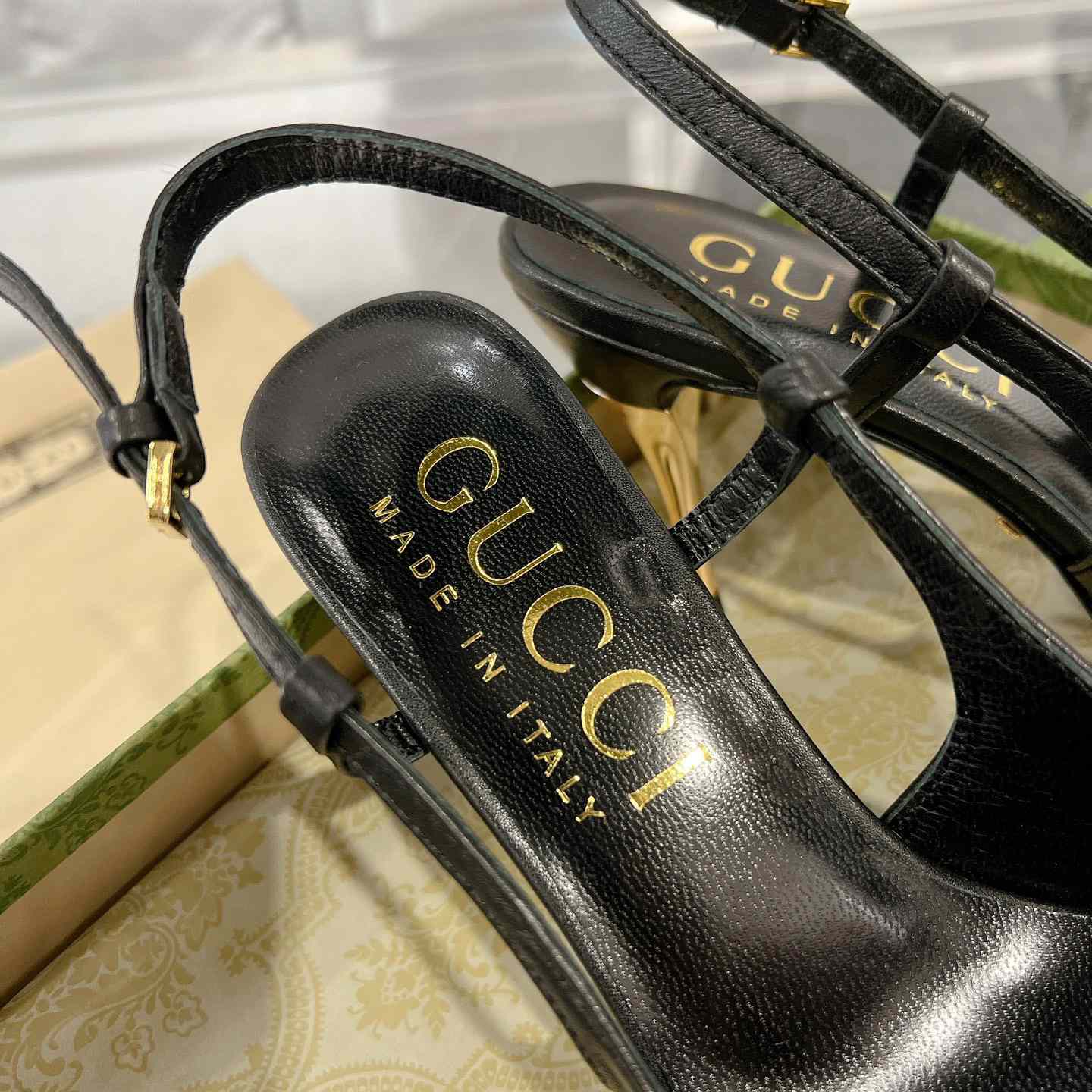 Gucci Women's Slingback Heeled Pump - FashionPlug