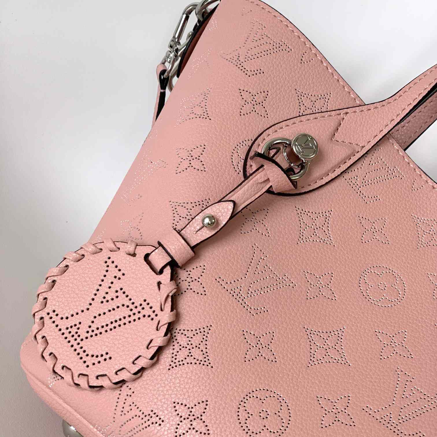 Louis Vuitton Blossom PM  M23196 - FashionPlug