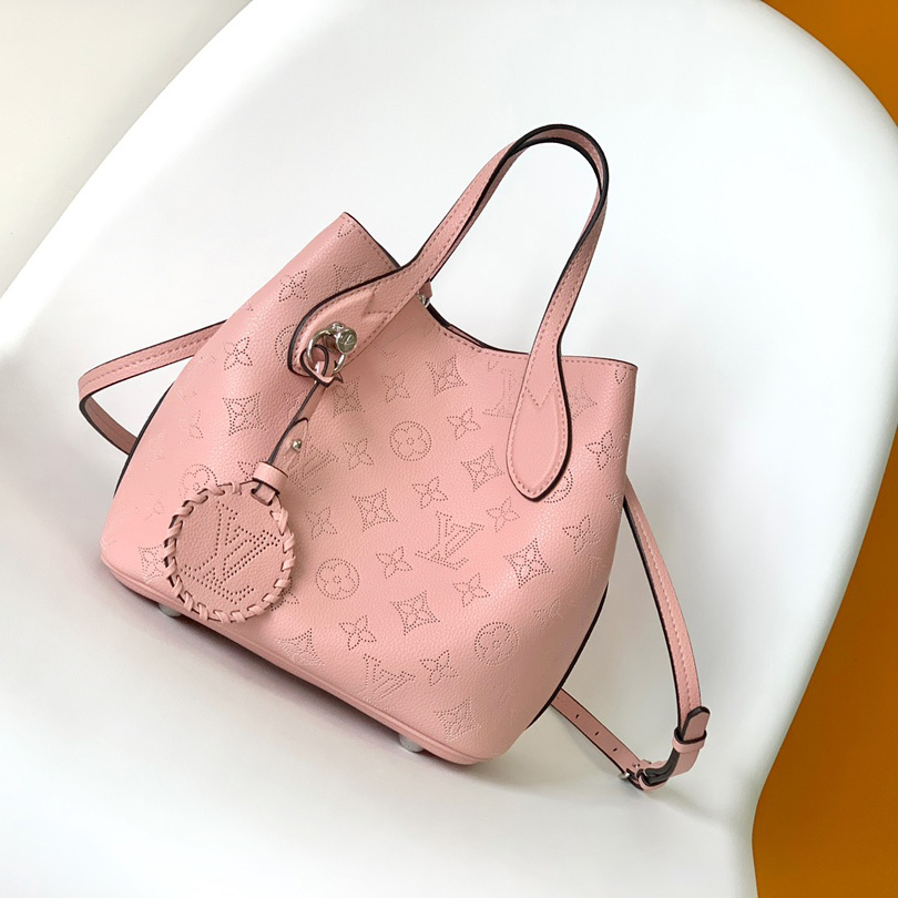 Louis Vuitton Blossom PM  M23196 - FashionPlug