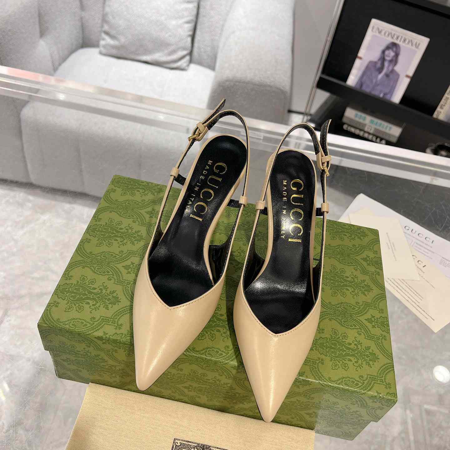 Gucci Women's Slingback Heeled Pump - FashionPlug