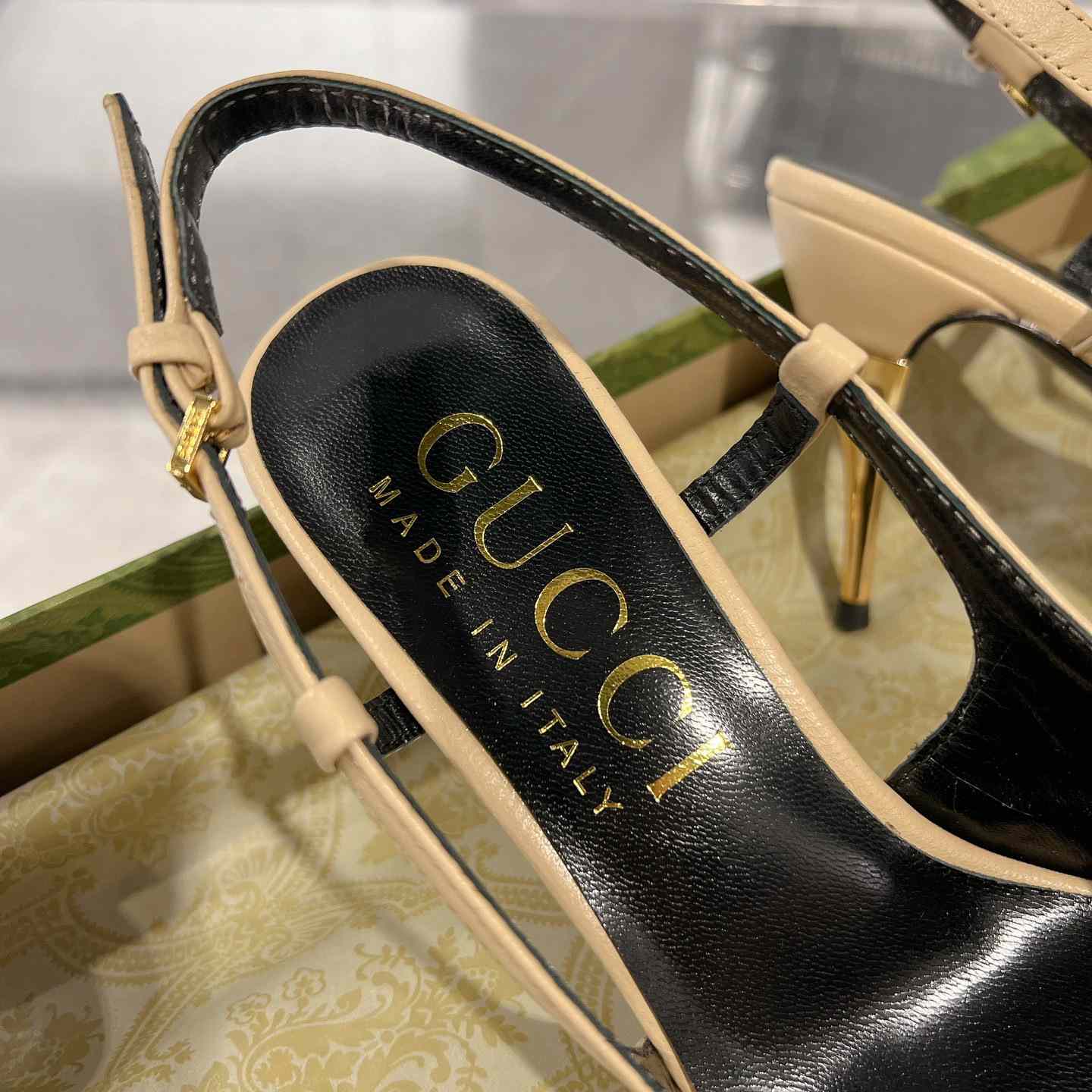 Gucci Women's Slingback Heeled Pump - FashionPlug