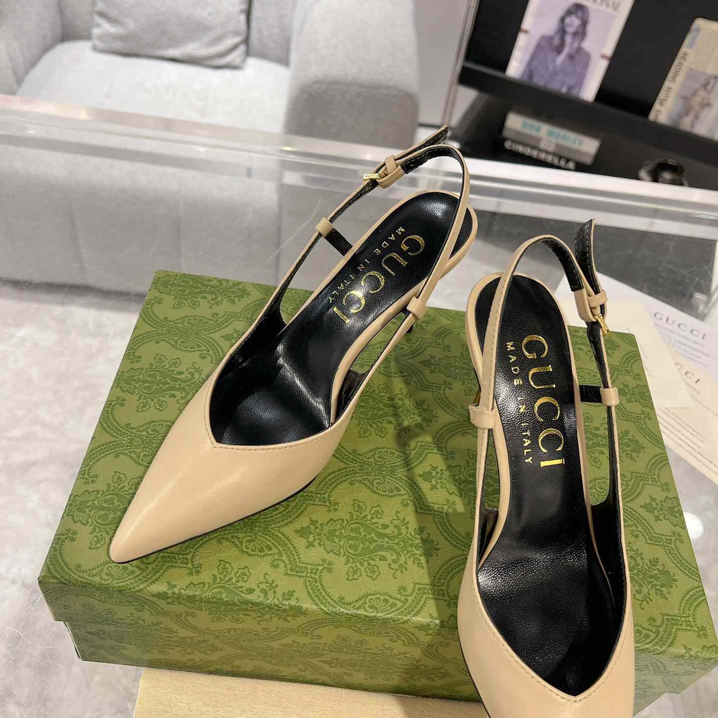 Gucci Women's Slingback Heeled Pump - FashionPlug