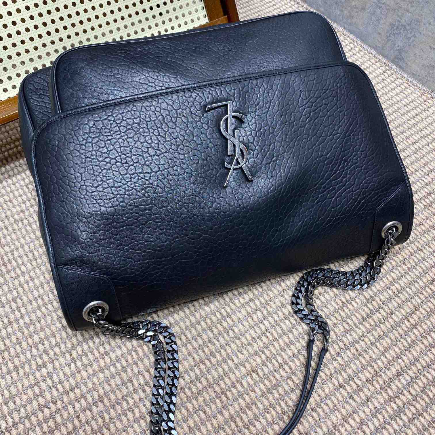 Saint Laurent Niki Oversized In Grained Lambskin - FashionPlug