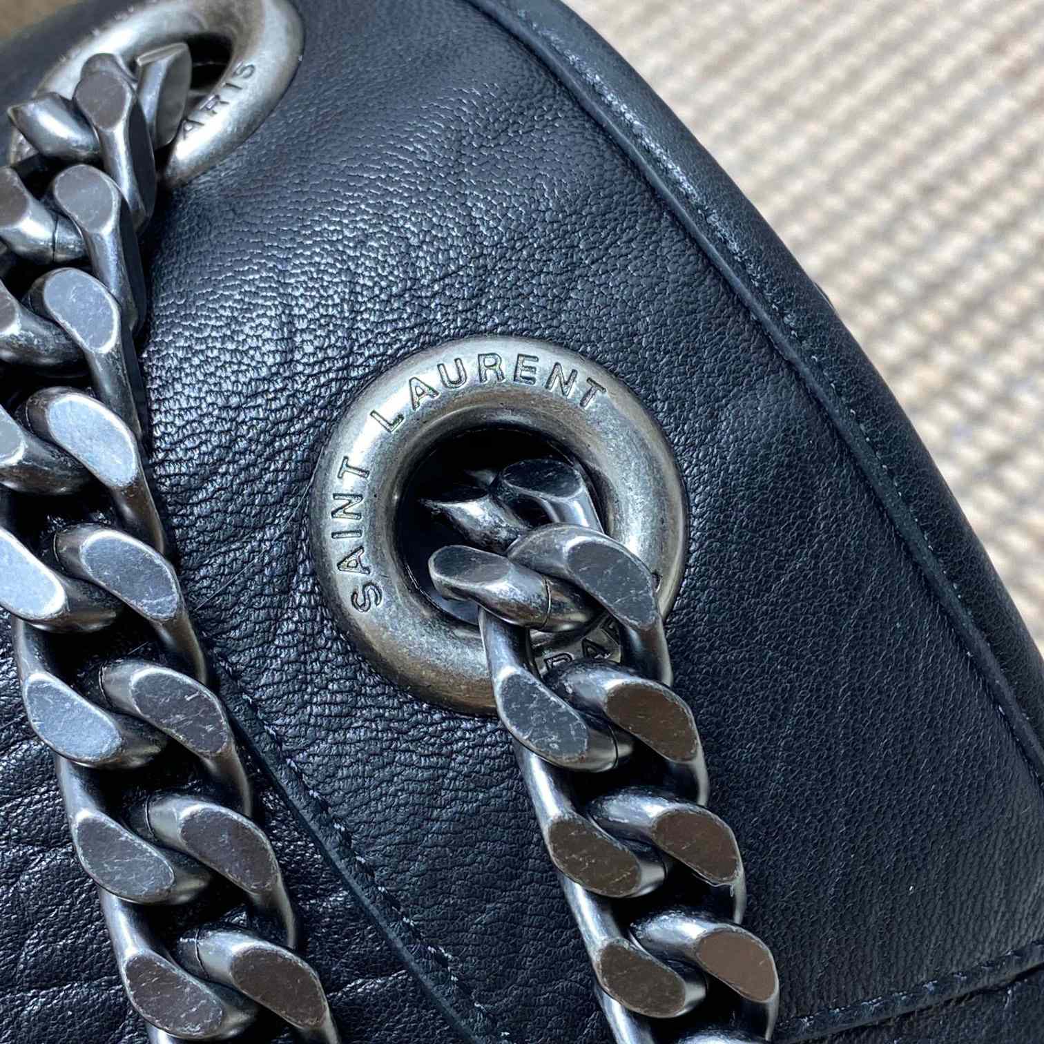 Saint Laurent Niki Oversized In Grained Lambskin - FashionPlug