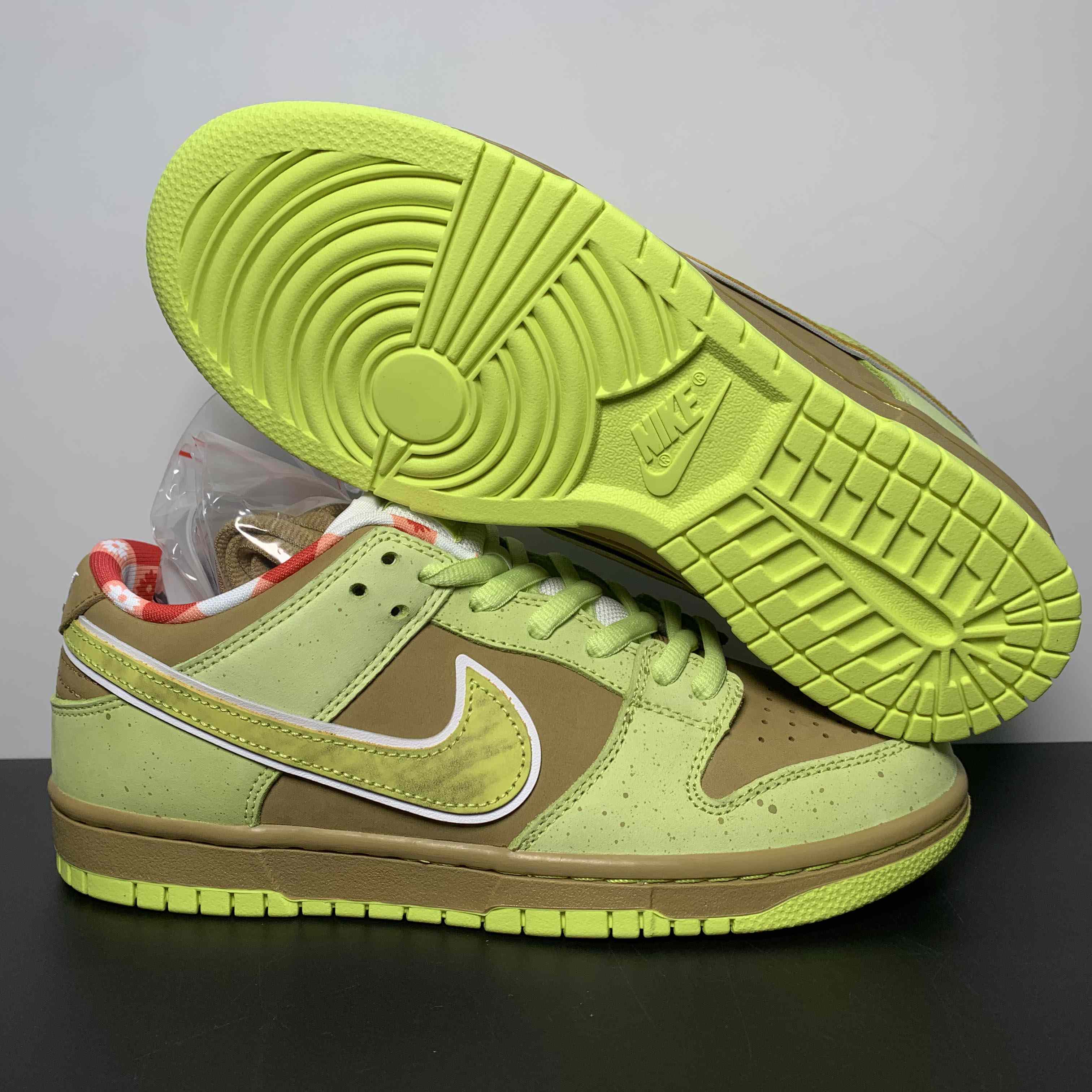 Concepts × Nike Dunk SB Sneakers     BV1310-566 - FashionPlug