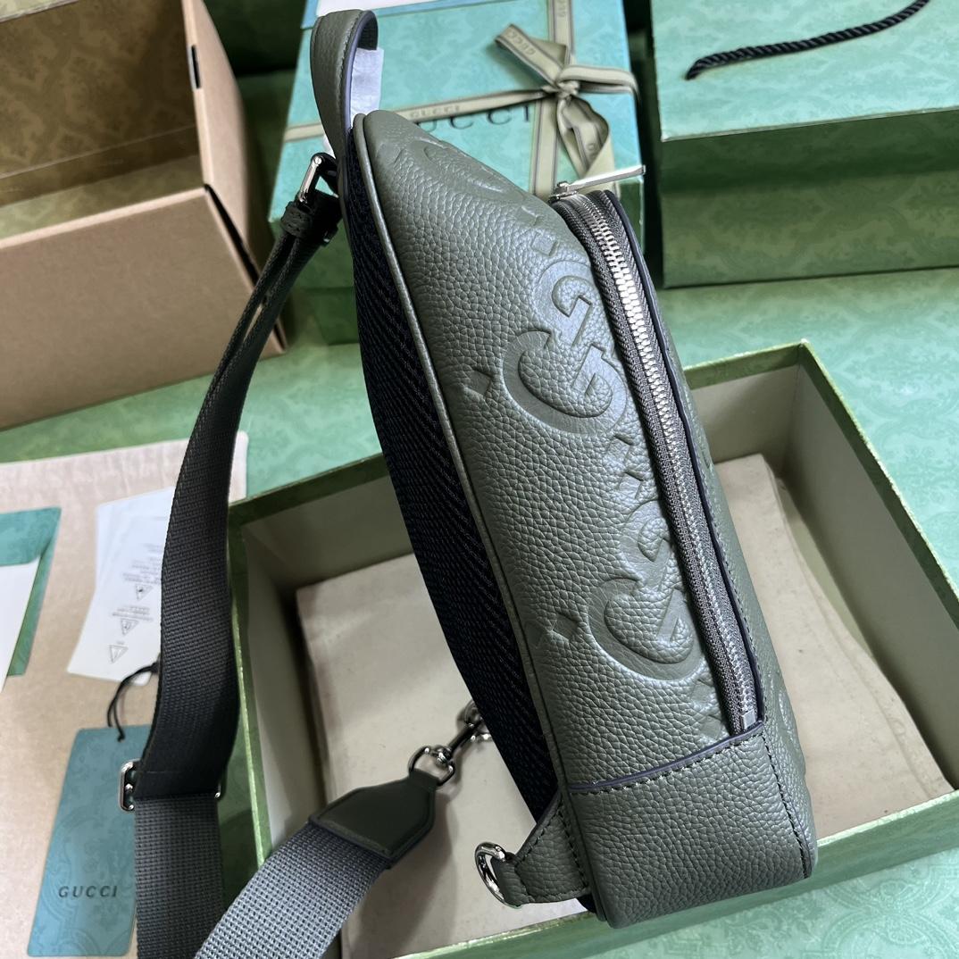 Gucci Jumbo GG Crossbody Bag - FashionPlug