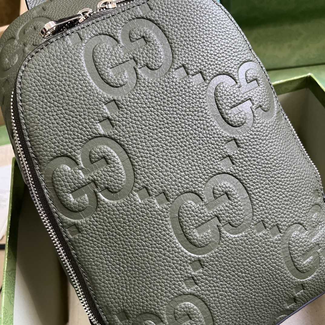 Gucci Jumbo GG Crossbody Bag - FashionPlug