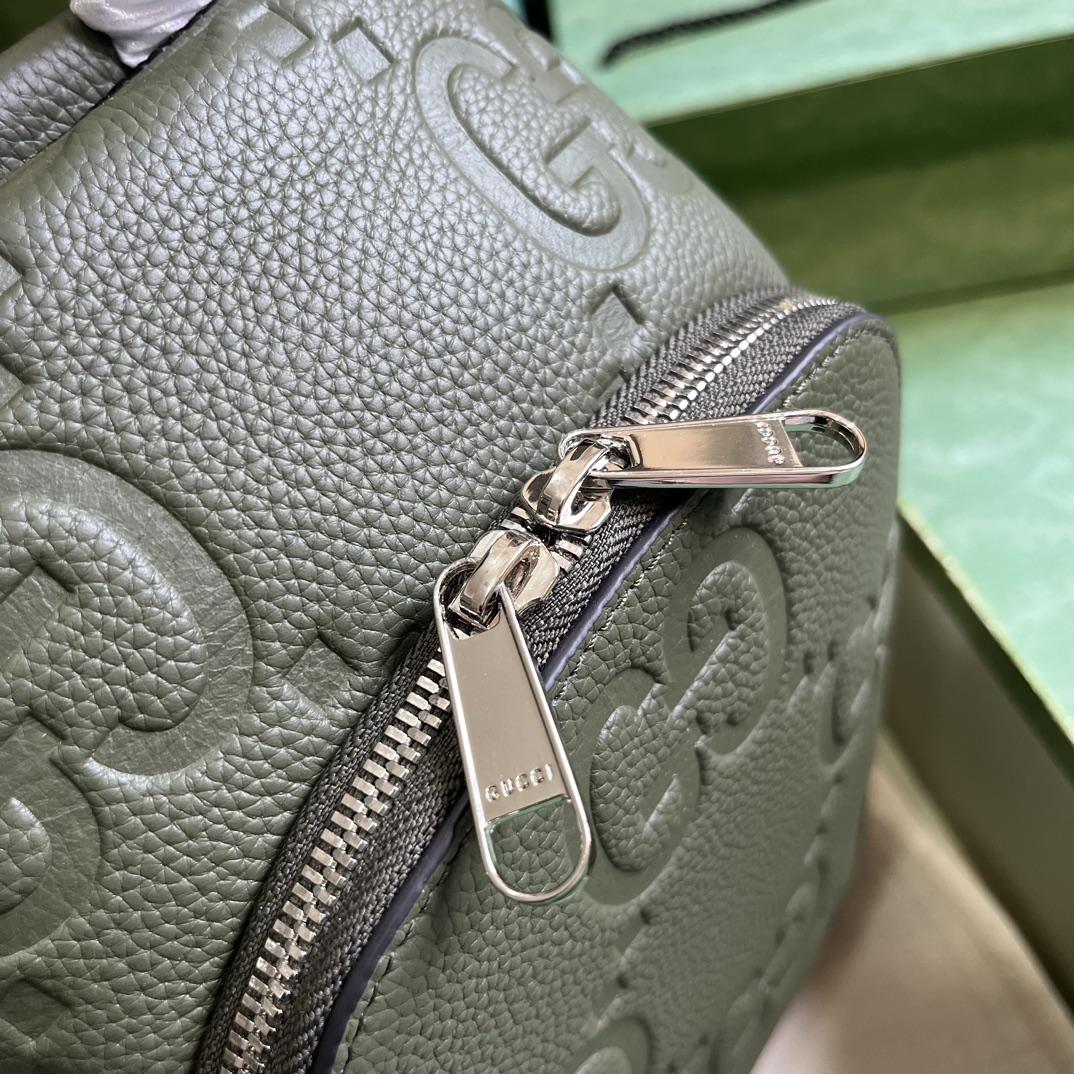 Gucci Jumbo GG Crossbody Bag - FashionPlug