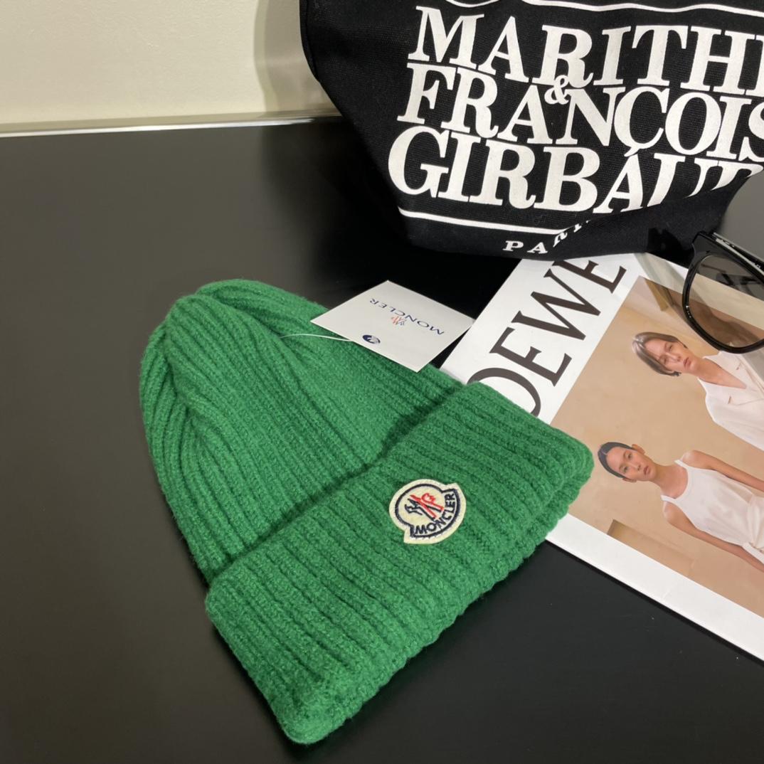 Moncler Beanie - FashionPlug