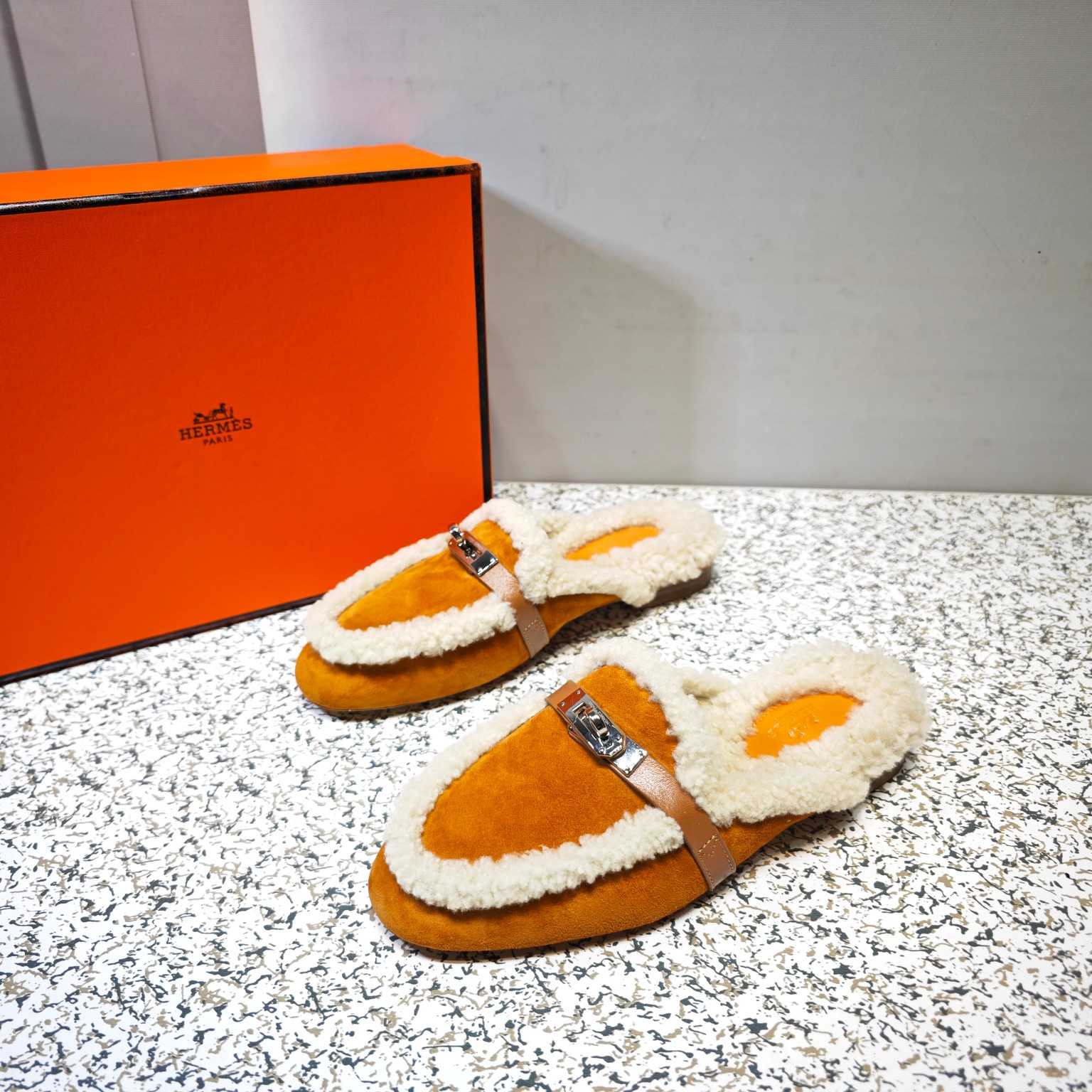 Hermes Oz Mule - FashionPlug