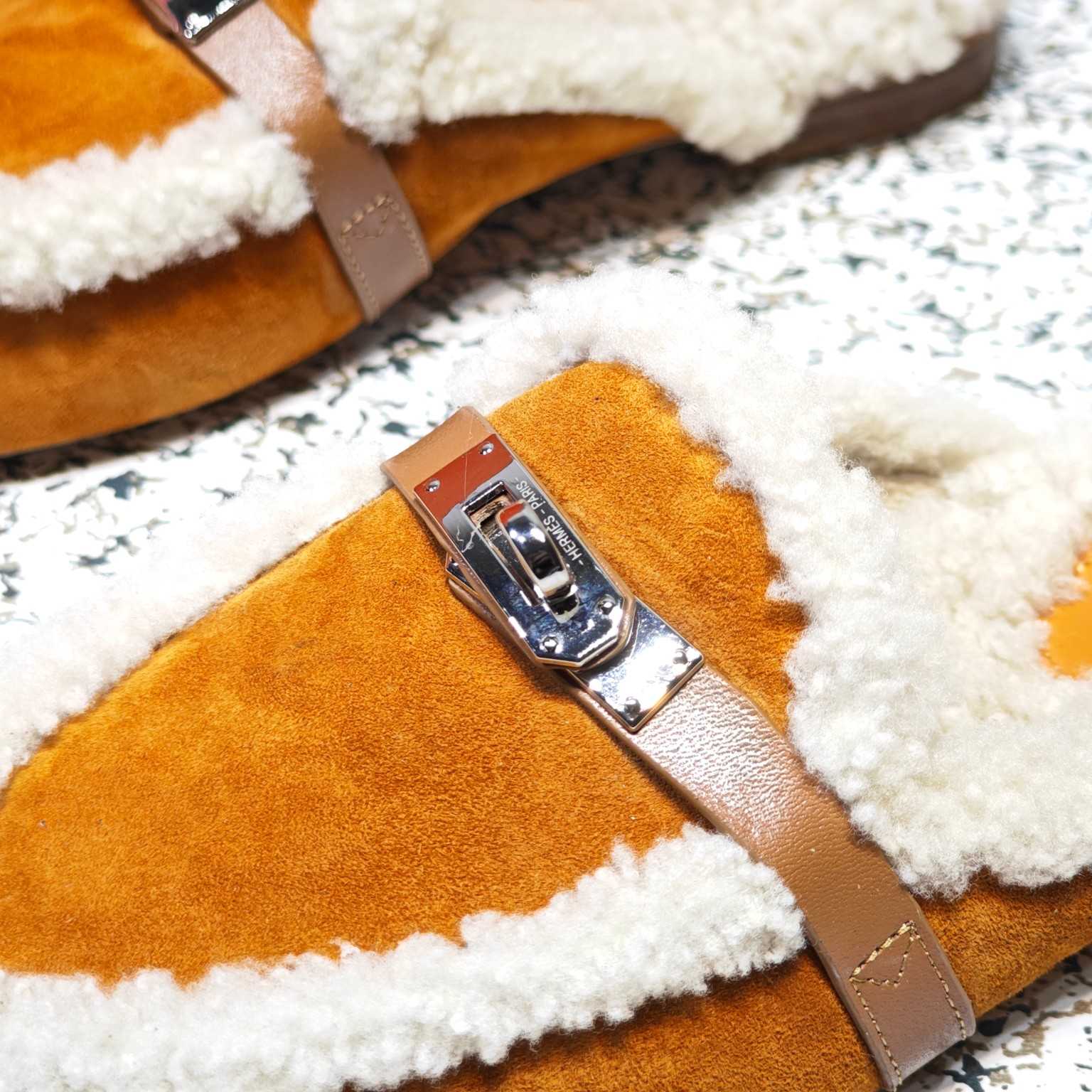 Hermes Oz Mule - FashionPlug