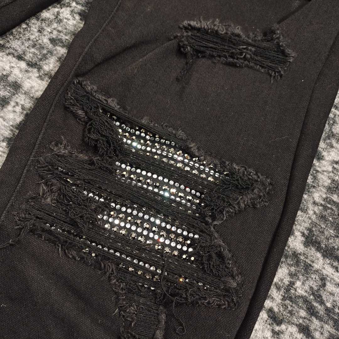 Amiri Slim Fit Jeans    659 - FashionPlug