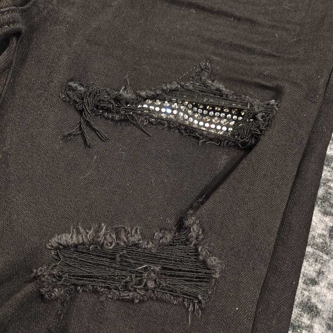 Amiri Slim Fit Jeans    659 - FashionPlug