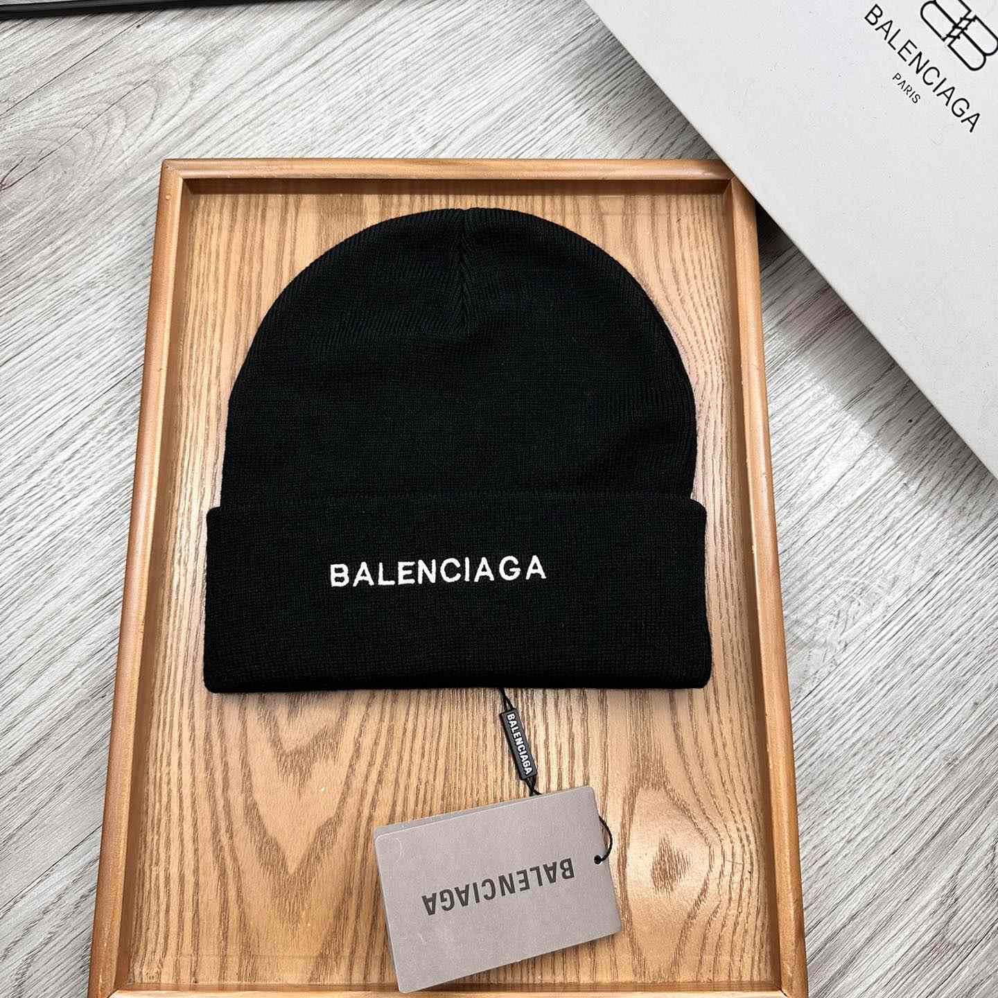 Balenciag Beanie  - FashionPlug